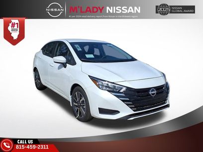 New 2025 Nissan Versa SV w/ Trunk Package