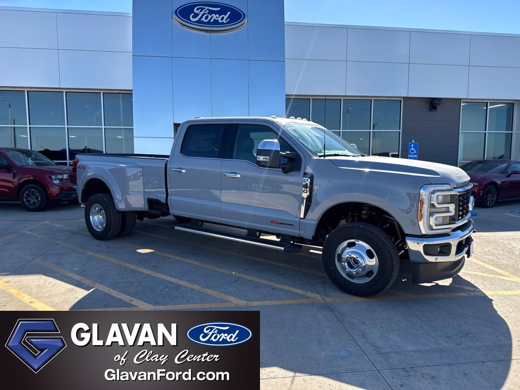 New 2027 Ford F350 Lariat w/ Lariat Premium Package AWD/4WD image 1