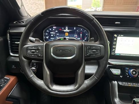 Used 2024 GMC Sierra 1500 Denali Ultimate AWD/4WD image 19