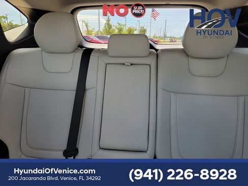 Used 2025 Hyundai Tucson SEL FWD image 33