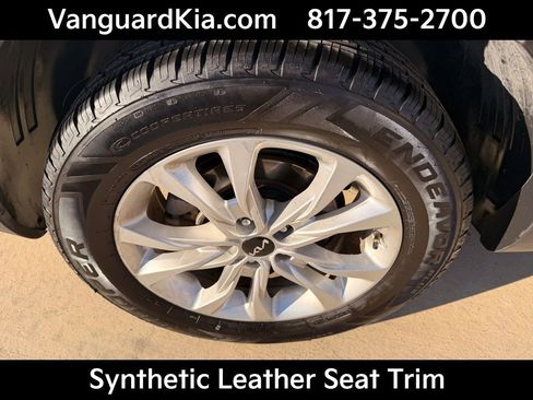 Certified 2022 Kia Telluride LX image 10