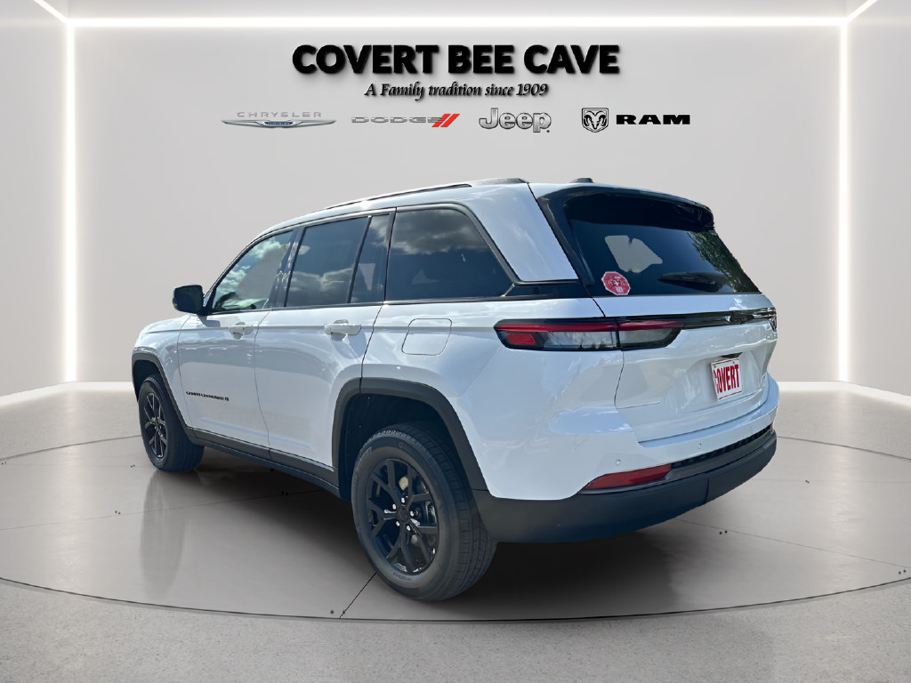 New 2026 Jeep Grand Cherokee Altitude RWD image 13