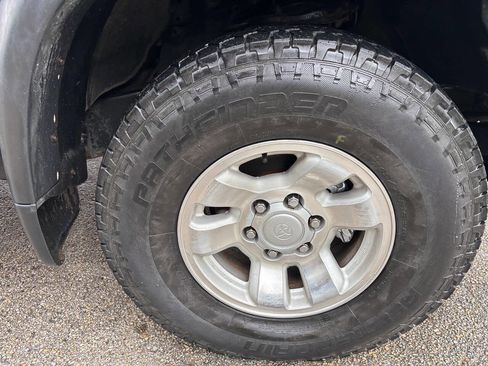 Used 2001 Toyota Tundra SR5 image 34