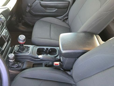 Used 2021 Jeep Wrangler Unlimited Sport image 26