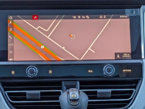 Certified 2025 Porsche Macan S AWD/4WD image 19