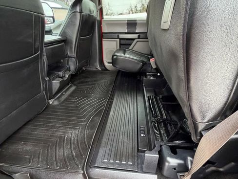 Used 2017 Ford F250 XLT w/ XLT Value Package image 41