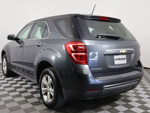 Used 2017 Chevrolet Equinox LS image 4