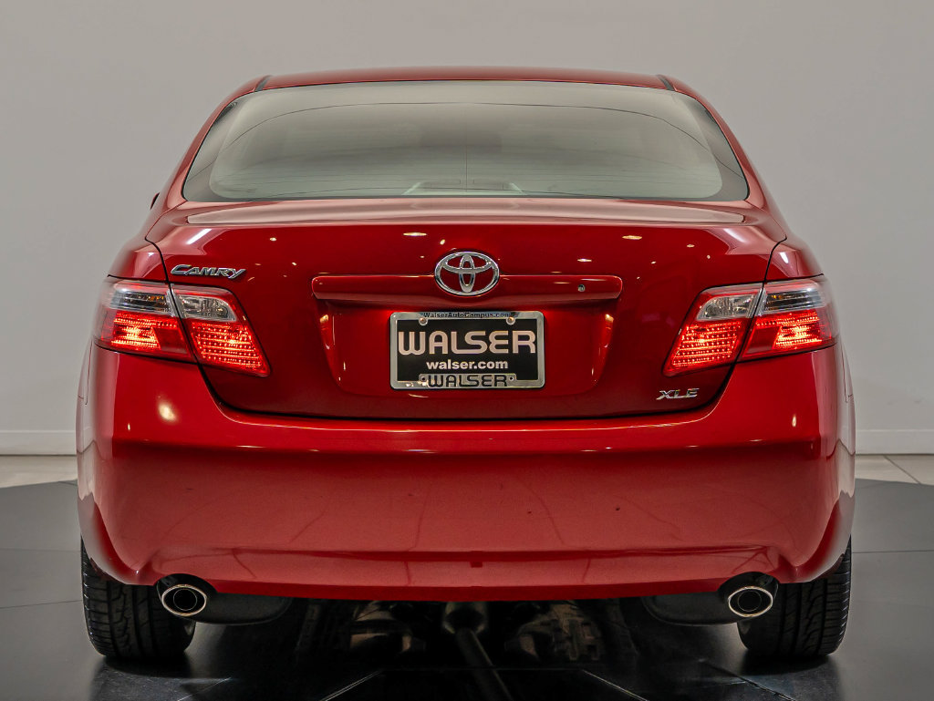 Used 2007 Toyota Camry XLE FWD image 6