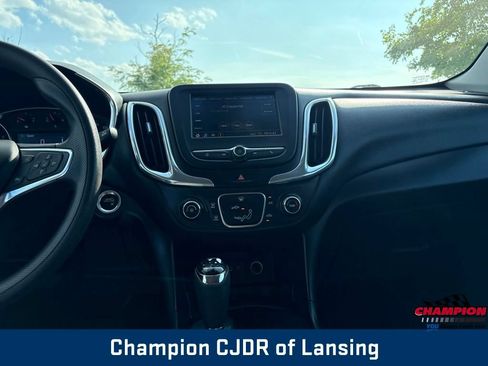 Used 2020 Chevrolet Equinox LT w/ LPO, Floor Liner Package FWD image 3