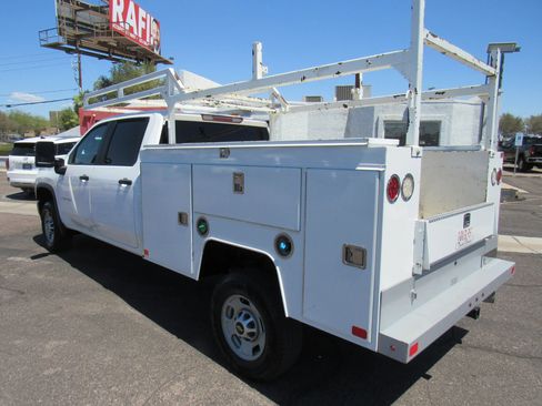 Used 2022 Chevrolet Silverado 3500 W/T w/ WT Convenience Package AWD/4WD image 8