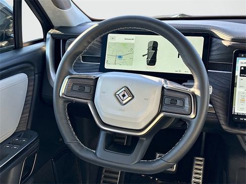 Used 2023 Rivian R1S Adventure image 6