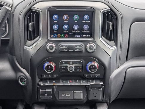 Used 2021 GMC Sierra 1500 Denali AWD/4WD image 16
