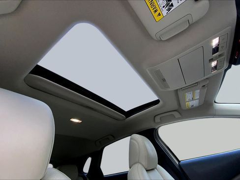 Used 2024 MAZDA CX-30 AWD 2.5 S w/ Premium Package image 14