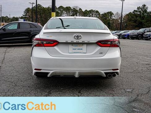 Used 2023 Toyota Camry SE image 14