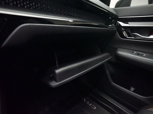 Certified 2025 Honda CR-V Sport Touring image 31