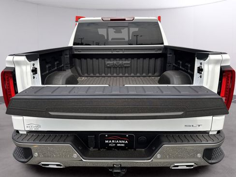 New 2026 GMC Sierra 1500 SLT w/ SLT Premium Plus Package AWD/4WD image 16