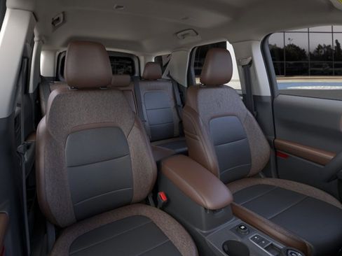 New 2025 Ford Bronco Sport Outer Banks AWD/4WD image 10