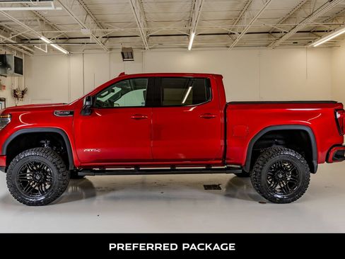 Used 2023 GMC Sierra 1500 AT4 w/ AT4 Preferred Package AWD/4WD image 6