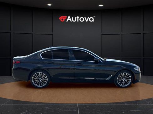 Used 2023 BMW 530i xDrive 530i xDrive w/ Premium Package image 6