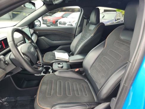 Used 2021 Ford Mustang Mach-E GT image 17