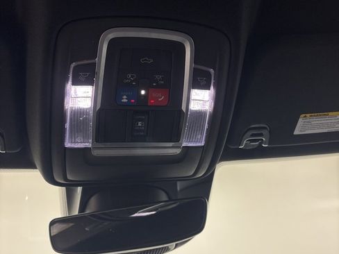 Used 2021 RAM 1500 Laramie w/ Sport Appearance Package image 16