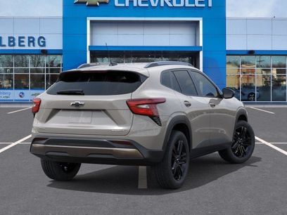 New 2026 Chevrolet Trax ACTIV w/ Sunroof Package