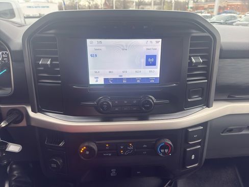 Used 2021 Ford F150 XLT image 16