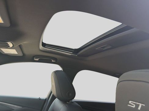 New 2026 Buick Envista Sport Touring w/ Convenience I Package FWD image 10