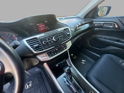 Used 2013 Honda Accord Sport image 23
