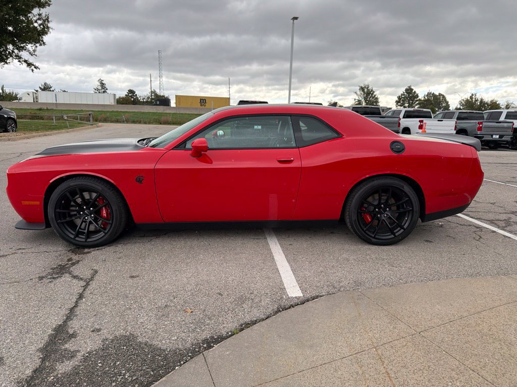 Used 2023 Dodge Challenger SRT Hellcat RWD image 6