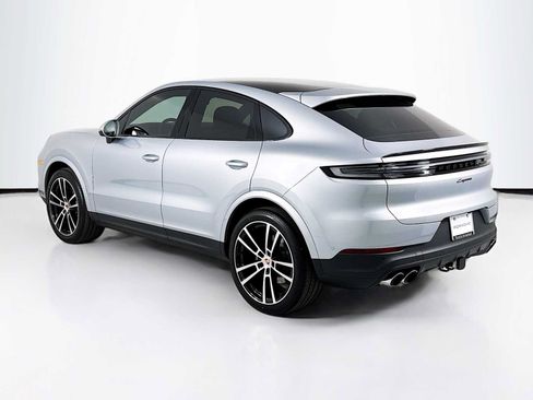 Used 2026 Porsche Cayenne Coupe AWD/4WD image 3