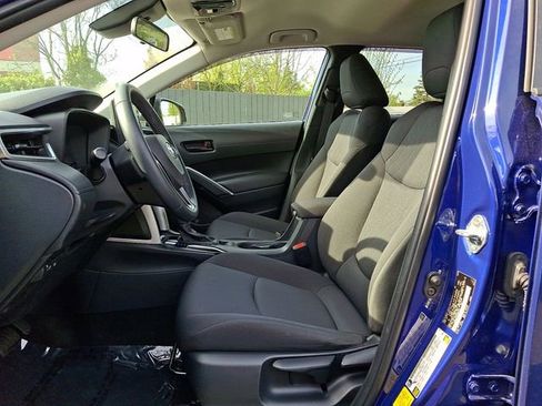 Certified 2022 Toyota Corolla Cross LE AWD/4WD image 14