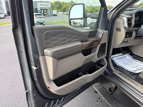New 2026 Ford F250 Platinum w/ Platinum Plus Package AWD/4WD image 12