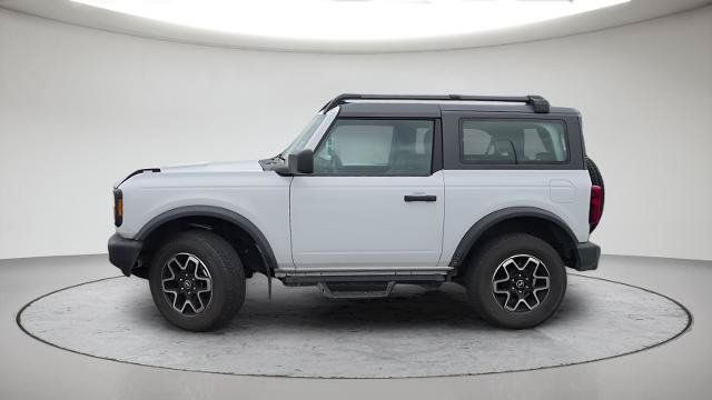 Certified 2022 Ford Bronco 2-Door AWD/4WD image 2