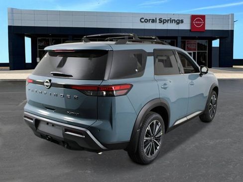 New 2026 Nissan Pathfinder Platinum FWD image 5
