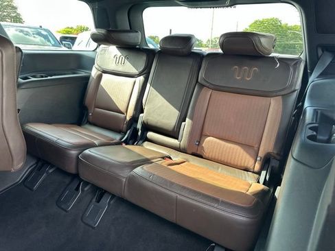 Used 2025 Ford Expedition King Ranch AWD/4WD image 14