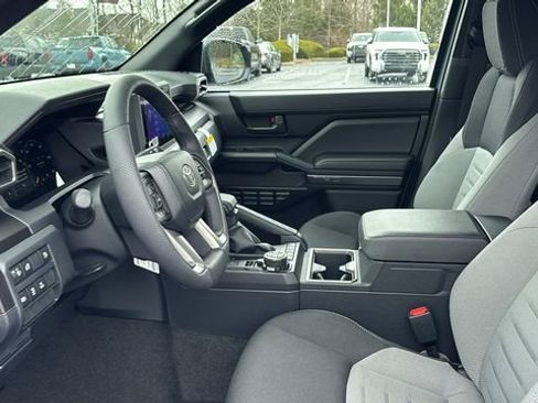 New 2025 Toyota 4Runner TRD Off-Road image 27