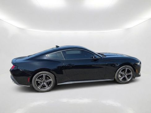 Used 2024 Ford Mustang Premium RWD image 4