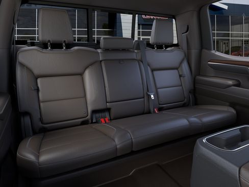 New 2026 GMC Sierra 1500 Denali w/ Denali Reserve Package AWD/4WD image 17