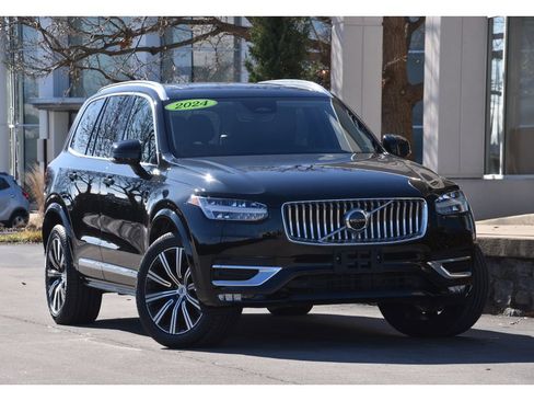 Certified 2024 Volvo XC90 B6 Plus image 1