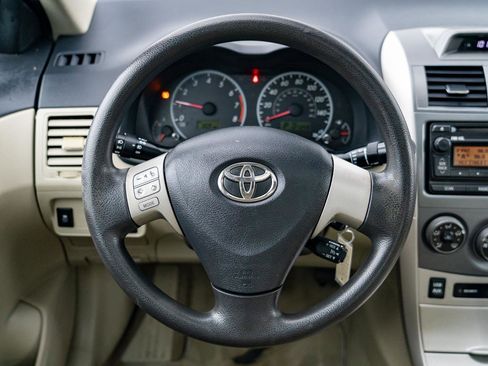 Used 2012 Toyota Corolla LE image 15