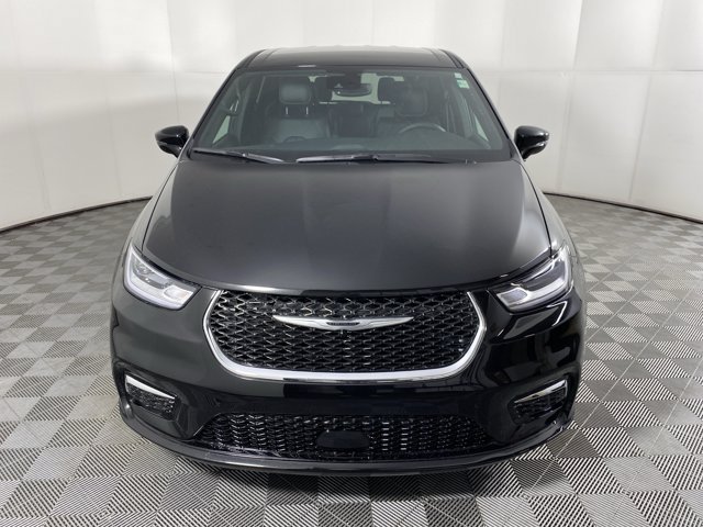 New 2026 Chrysler Pacifica Select FWD image 11