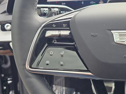 New 2026 Cadillac Optiq Luxury 2 AWD/4WD image 26