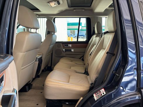 Used 2014 Land Rover LR4 HSE LUX image 30