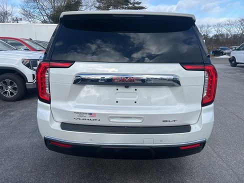 Used 2022 GMC Yukon SLT w/ SLT Luxury Package image 8