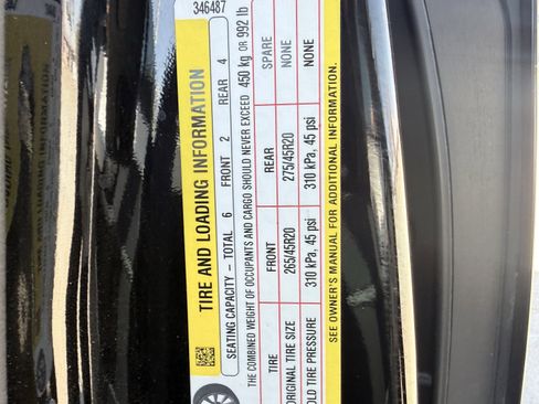 Used 2022 Tesla Model X image 32