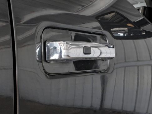 Used 2019 Ford F350 Lariat w/ Lariat Ultimate Package AWD/4WD image 42