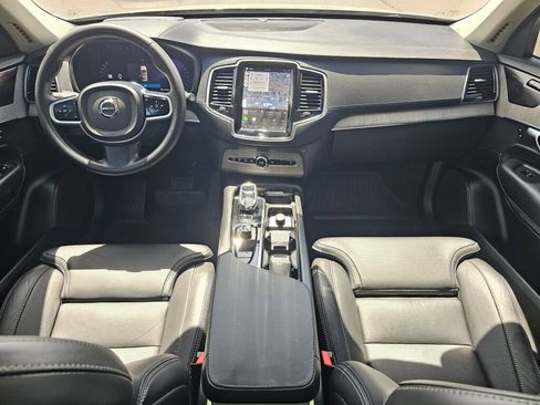 Used 2023 Volvo XC90 B6 Ultimate w/ Protection Package Premier AWD/4WD image 9