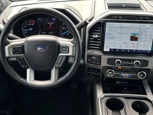 Used 2022 Ford F250 Lariat w/ Lariat Ultimate Package AWD/4WD image 14