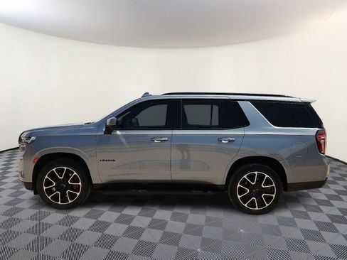 Used 2022 Chevrolet Tahoe RST w/ Luxury Package RWD image 2